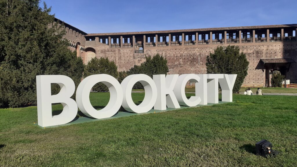 Foto Bookcity Milan